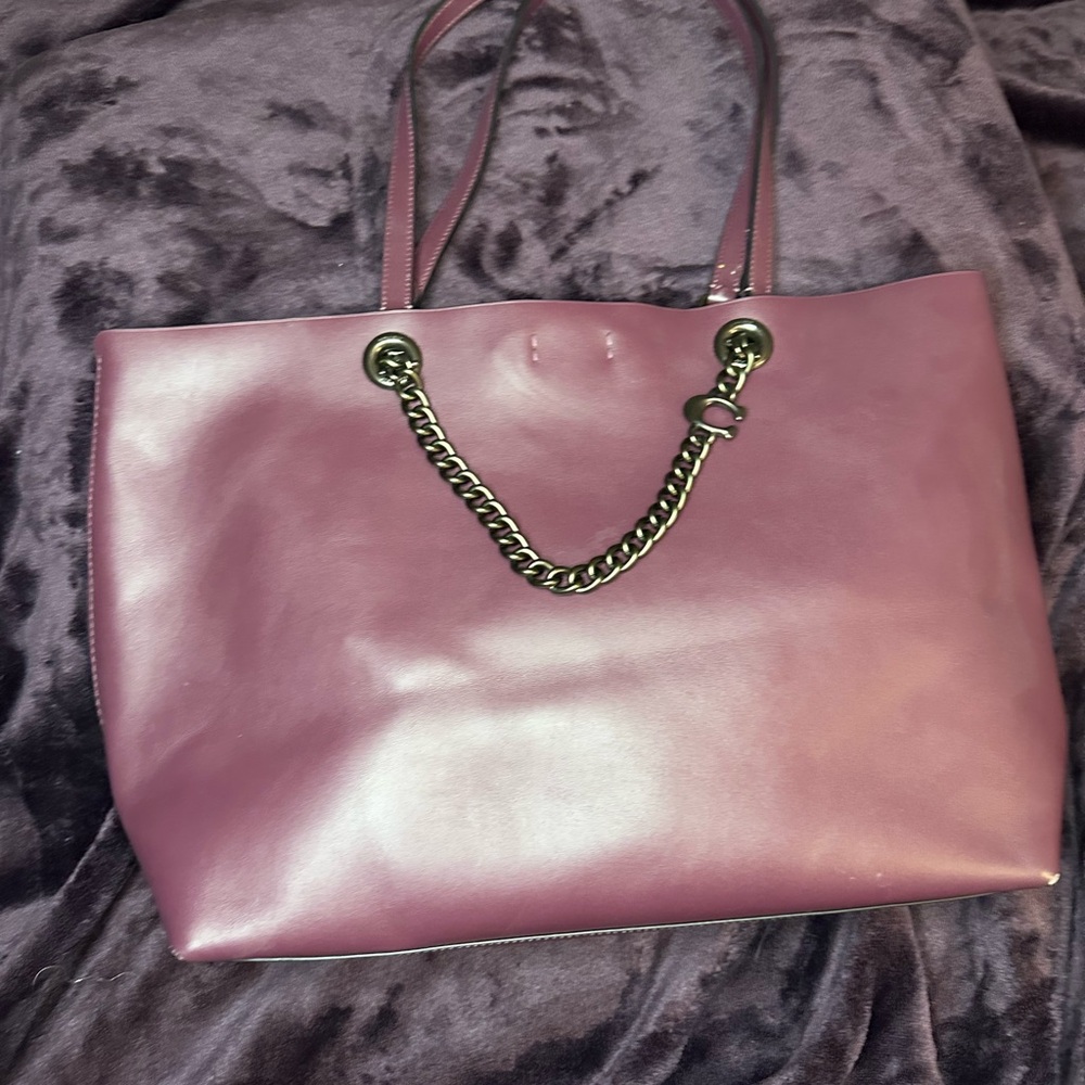 Coach Central Chain Tote Plum